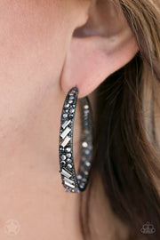 Paparazzi Accessories GLITZY By Association - Black Earrings