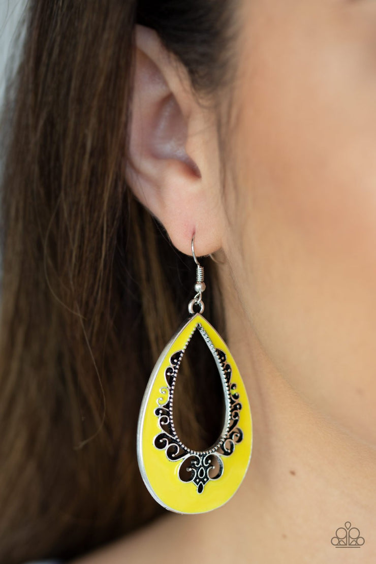 Paparazzi Earrings - Compliments To The Chic - Yellow