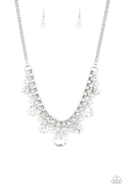 Paparazzi Accessories Knockout Queen - White Necklace