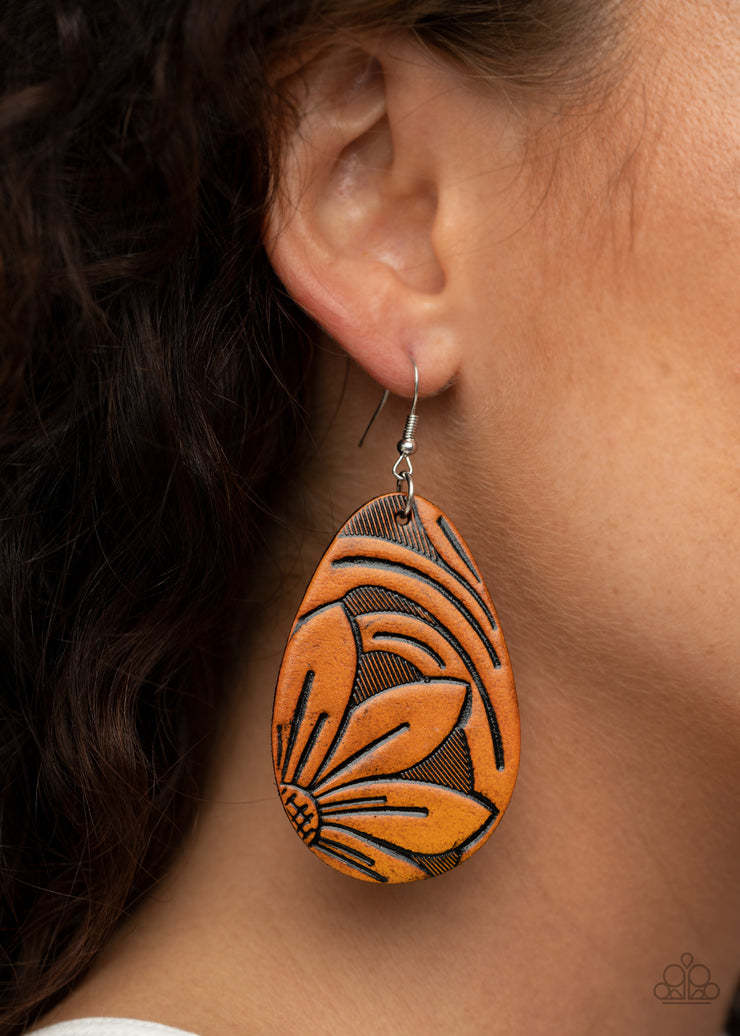Paparazzi Accessories Garden Therapy - Brown Earrings