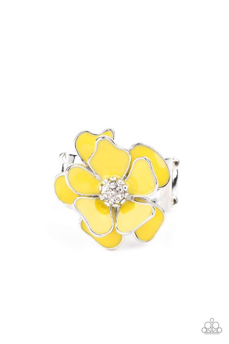 Paparazzi Accessories Hibiscus Holiday - Yellow Ring