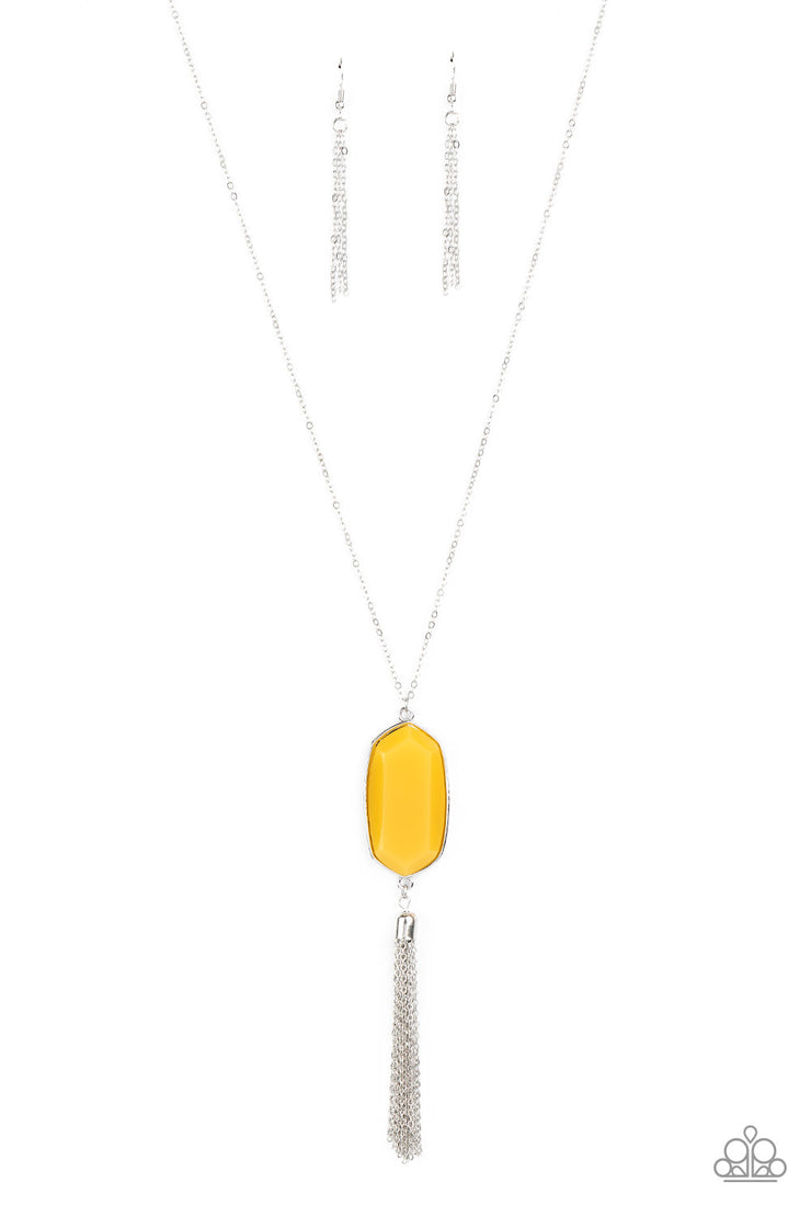 Paparazzi Accessories Got A Good Thing GLOWING - Yellow Necklace Set