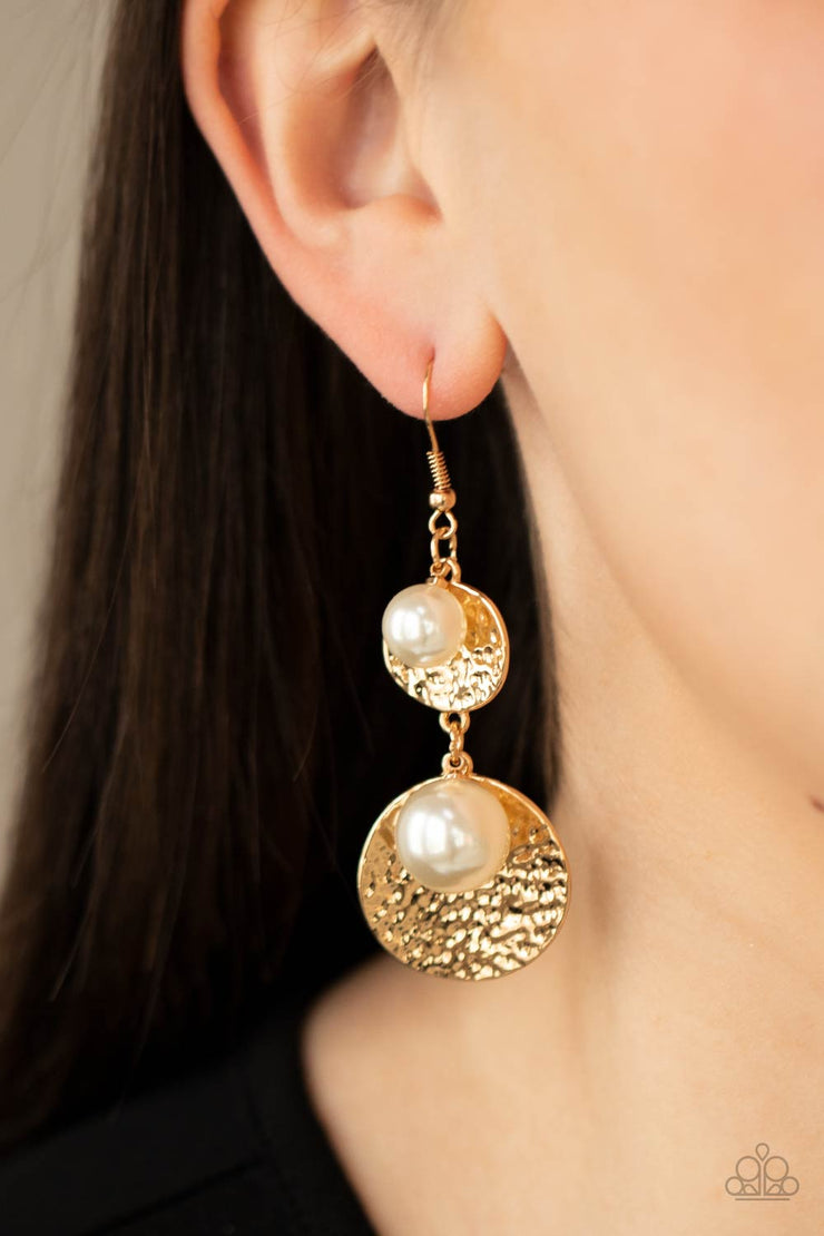 Paparazzi Accessories Pearl Dive Gold Earrings