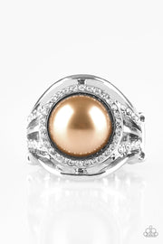 Paparazzi Accessories Pampered In Pearls - Brown