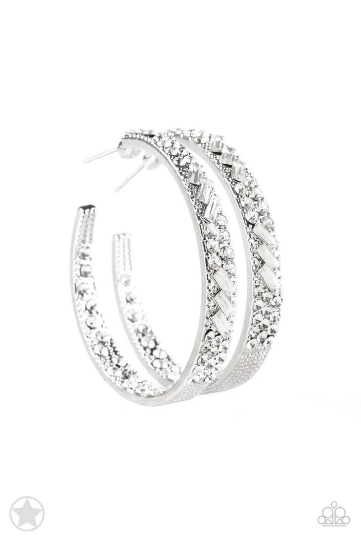 Paparazzi Accessories GLITZY By Association - White Earrings
