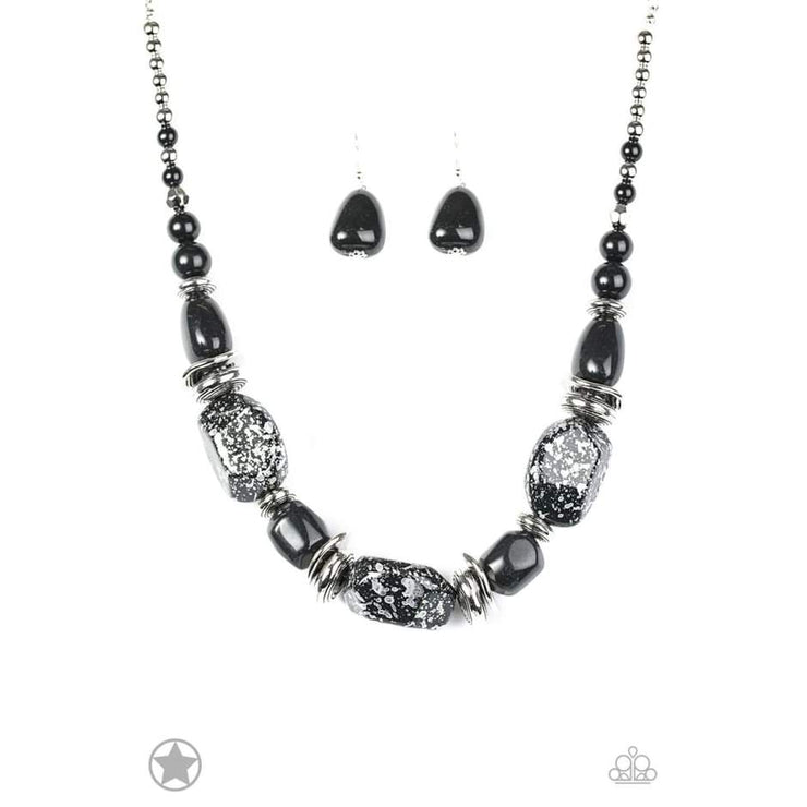 Paparazzi Accessories In Good Glazes Necklace Set-Black